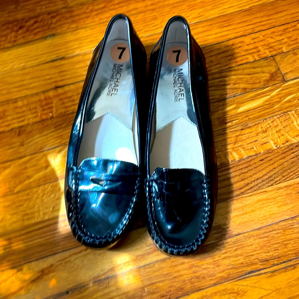Michael Kors Women 7 Penny Loafer Block Heels Black Patent Leather Shoes